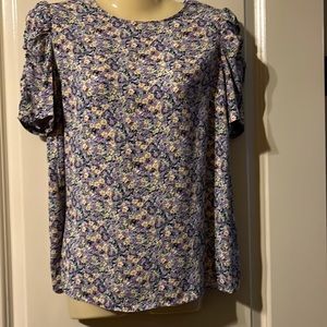 Cute floral shirt sleeve ladies top - purchased in the UK, size petite 8UK, 6US.